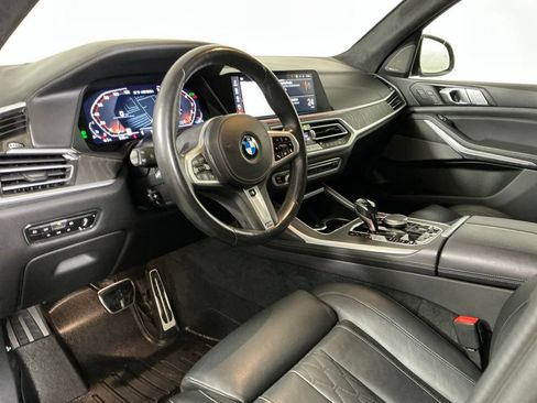 Used 2022 BMW X7 M50i w/ Dynamic Handling Package AWD/4WD image 21