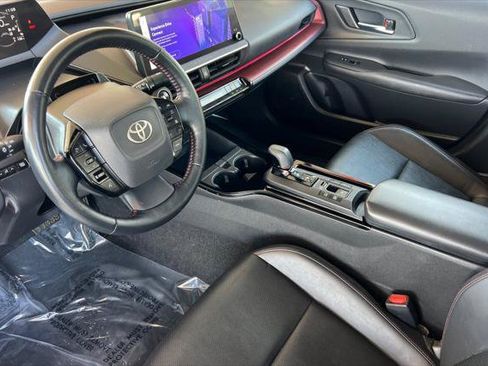 Certified 2023 Toyota Prius Prime Premium FWD image 11