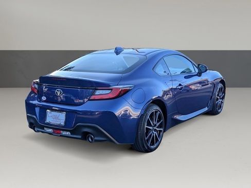 Used 2024 Toyota GR86 image 7