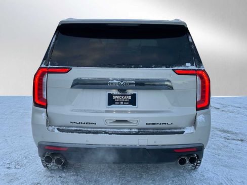 Used 2024 GMC Yukon XL Denali Ultimate image 4