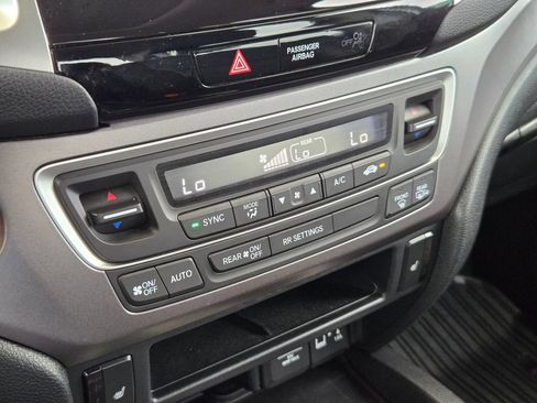 Used 2020 Honda Ridgeline RTL image 18