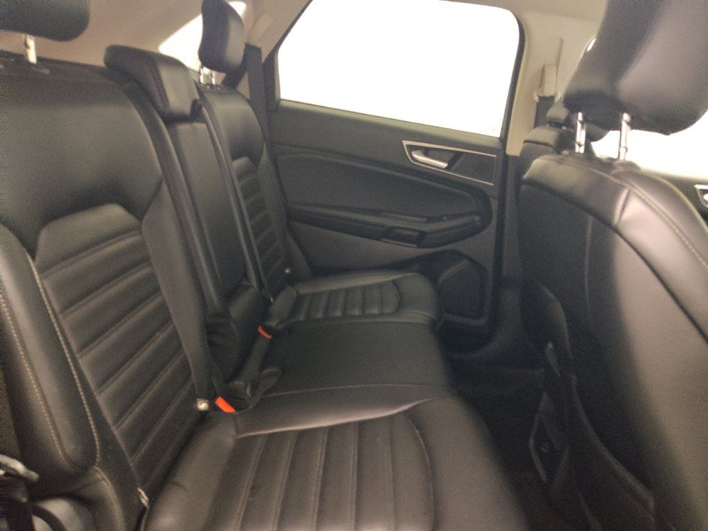 Used 2022 Ford Edge SEL AWD/4WD image 19