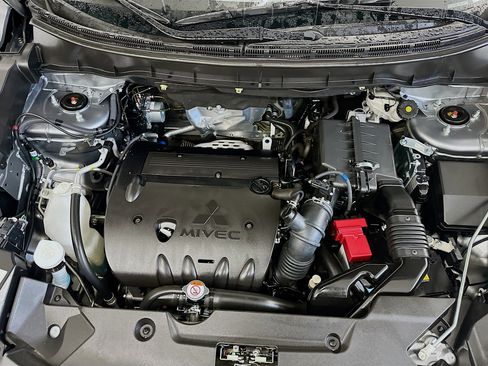 Used 2024 Mitsubishi Outlander Sport AWD image 33