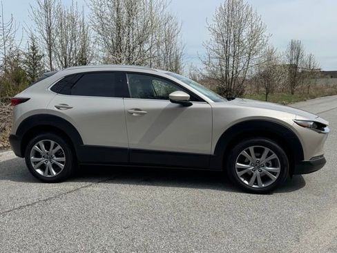 Used 2023 MAZDA CX-30 AWD 2.5 S w/ Premium Package image 4