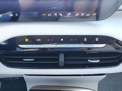 New 2026 Buick Enclave Avenir w/ Super Cruise Package image 31