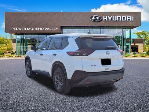 Used 2023 Nissan Rogue S image 6