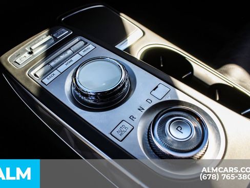 Used 2025 Genesis GV70 3.5T Sport w/ Sport Advanced Package image 30