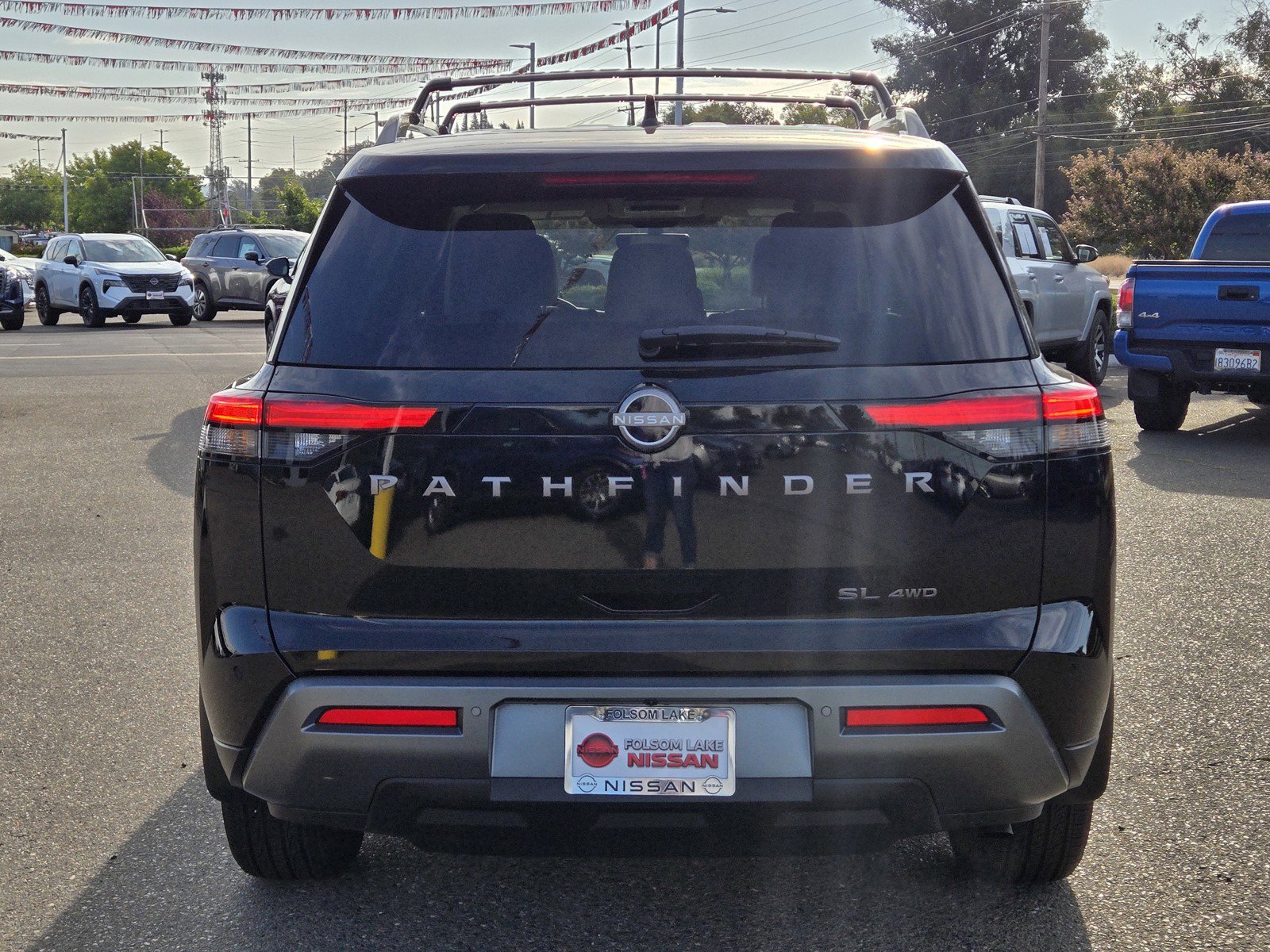 Certified 2026 Nissan Pathfinder SL AWD/4WD image 5