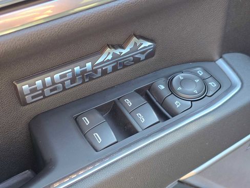 Used 2022 Chevrolet Silverado 1500 High Country w/ Max Trailering Package image 24