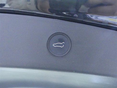 Used 2022 Tesla Model 3 Long Range image 30