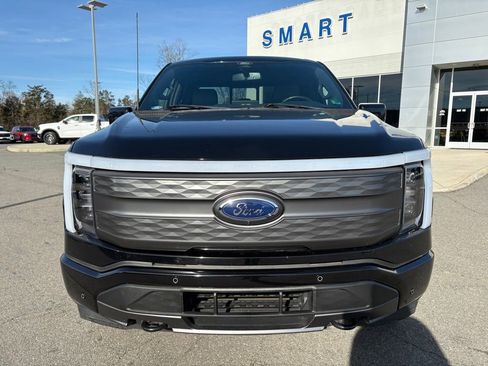 Certified 2022 Ford F150 Lightning Lariat image 9