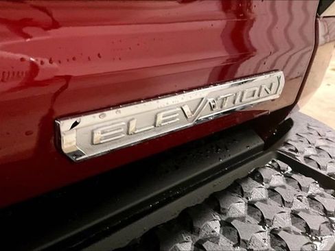 New 2026 GMC Canyon Elevation w/ Convenience Package image 7