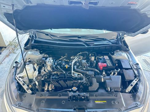 Used 2024 Nissan Altima 2.5 SV image 32