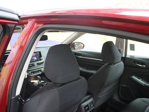 Used 2019 Nissan Altima 2.5 SV AWD/4WD image 10