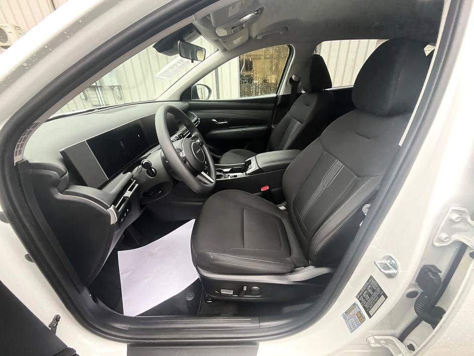 Used 2026 Hyundai Tucson SEL Plus AWD/4WD image 15