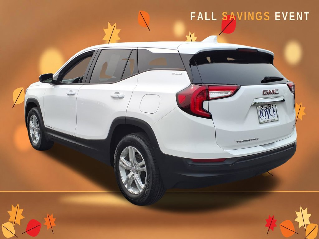 Certified 2024 GMC Terrain SLE FWD image 3