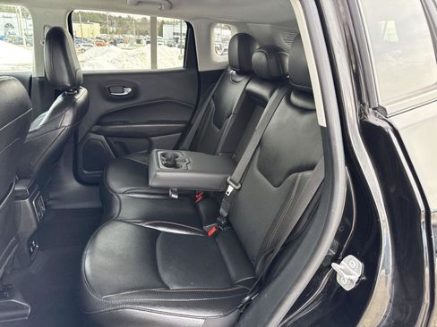 Used 2020 Jeep Compass Limited image 14