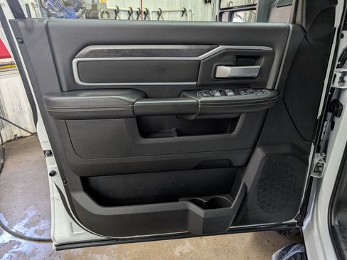 Used 2024 RAM 2500 Big Horn image 13