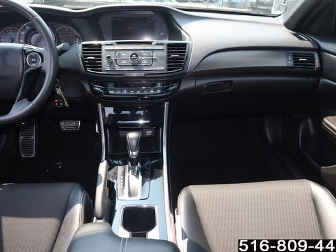 Used 2016 Honda Accord Sport image 15