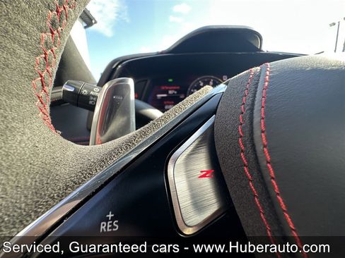 Used 2022 Chevrolet Corvette STINGRAY CONVERTIBLE w/ Z51 Performance Package image 36
