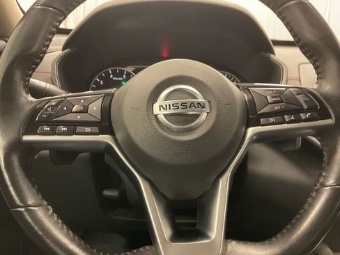 Used 2019 Nissan Altima 2.5 SR image 12