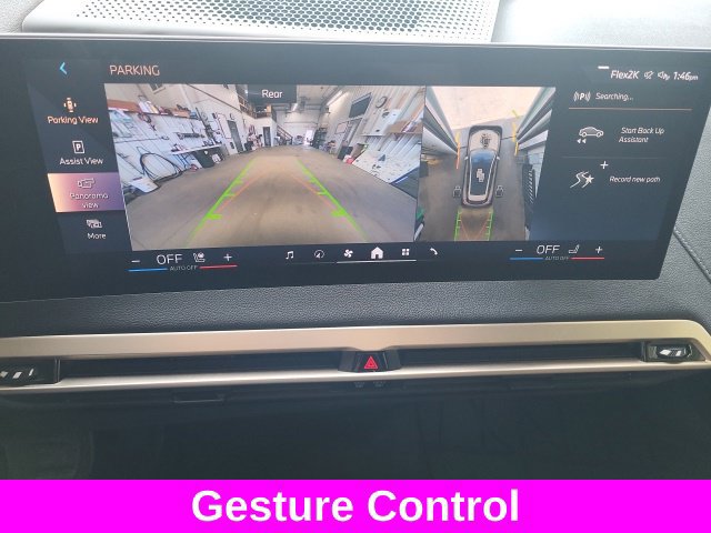 Used 2024 BMW iX xDrive50 w/ Premium Package AWD/4WD image 11