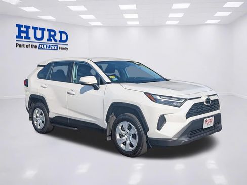 Used 2024 Toyota RAV4 LE AWD/4WD image 1