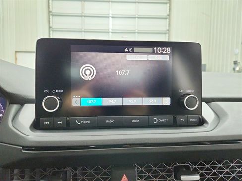 Used 2024 Honda Accord EX image 27