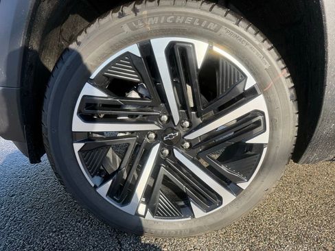 New 2026 Chevrolet Equinox RS image 7