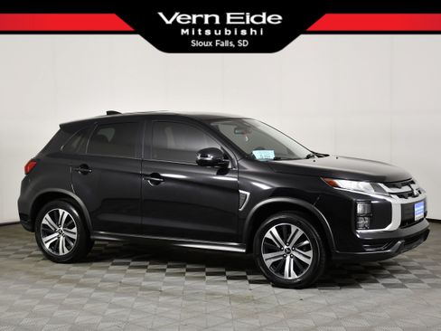 Used 2021 Mitsubishi Outlander Sport SE AWD/4WD image 1
