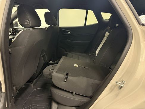 New 2026 Chevrolet Trax RS image 21