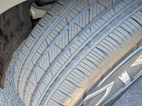 Certified 2023 Mercedes-Benz EQE 500 4MATIC SUV image 12