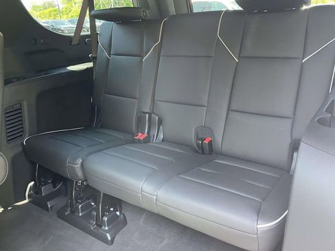New 2026 Cadillac Escalade ESV Sport w/ Touring Package AWD/4WD image 12