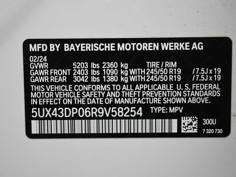 Certified 2024 BMW X3 sDrive30i w/ Convenience Package RWD image 11