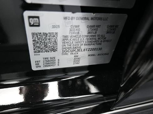 Used 2026 Chevrolet Silverado 1500 High Country w/ Midnight Edition AWD/4WD image 18