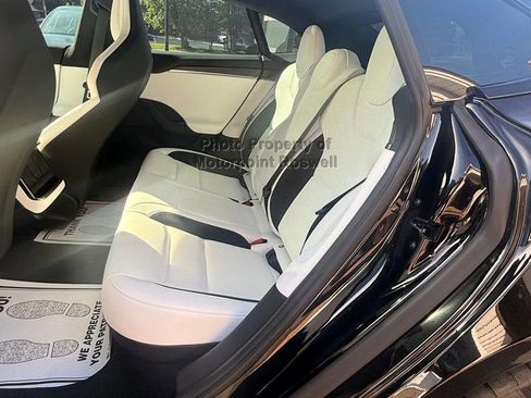 Used 2026 Tesla Model S Plaid AWD/4WD image 3
