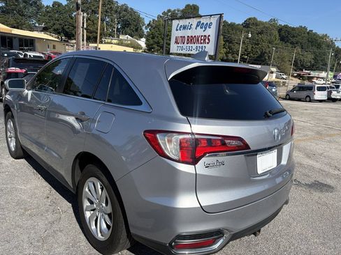 Used 2018 Acura RDX w/ Technology Package FWD image 3