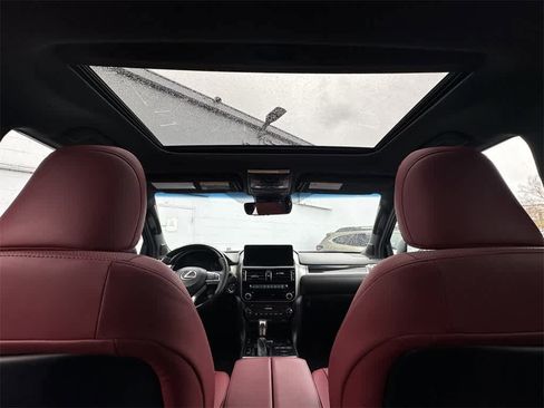 Used 2023 Lexus GX 460 Premium w/ Premium Plus Package image 13