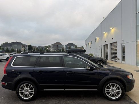 Used 2016 Volvo XC70 T5 Premier w/ Protection Package AWD/4WD image 4