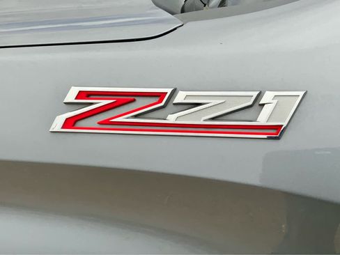 Used 2022 Chevrolet Silverado 1500 RST w/ LPO, Blackout Package image 22