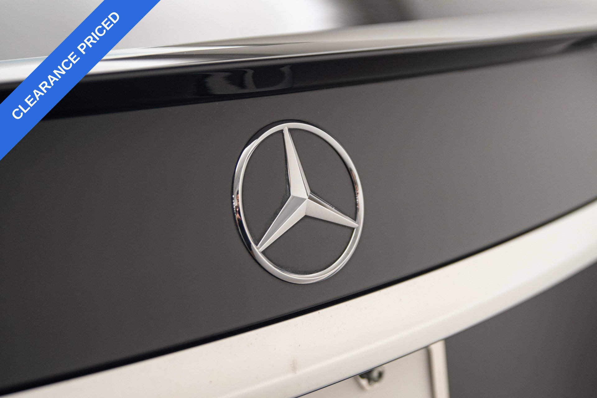 Used 2023 Mercedes-Benz S 500 4MATIC image 38