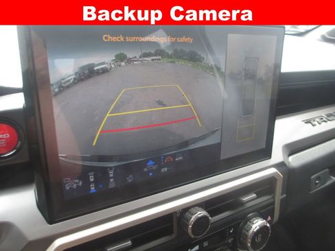 Used 2024 Toyota Tacoma TRD Sport w/ TRD Sport Premium Package AWD/4WD image 16