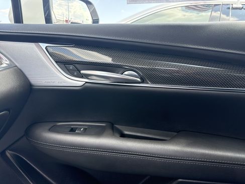 Used 2022 Cadillac XT5 Sportv image 26