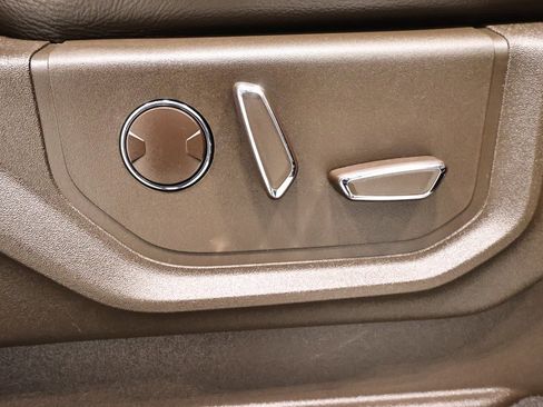 Used 2022 Ford F450 King Ranch w/ FX4 Off-Road Package image 23