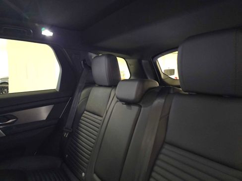 Certified 2024 Land Rover Discovery Sport Dynamic SE image 17