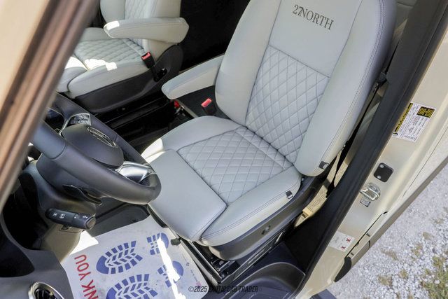 Used 2025 Mercedes-Benz Sprinter 2500 image 56