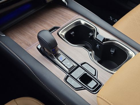 Used 2025 Lexus RX 350 Premium Plus image 25