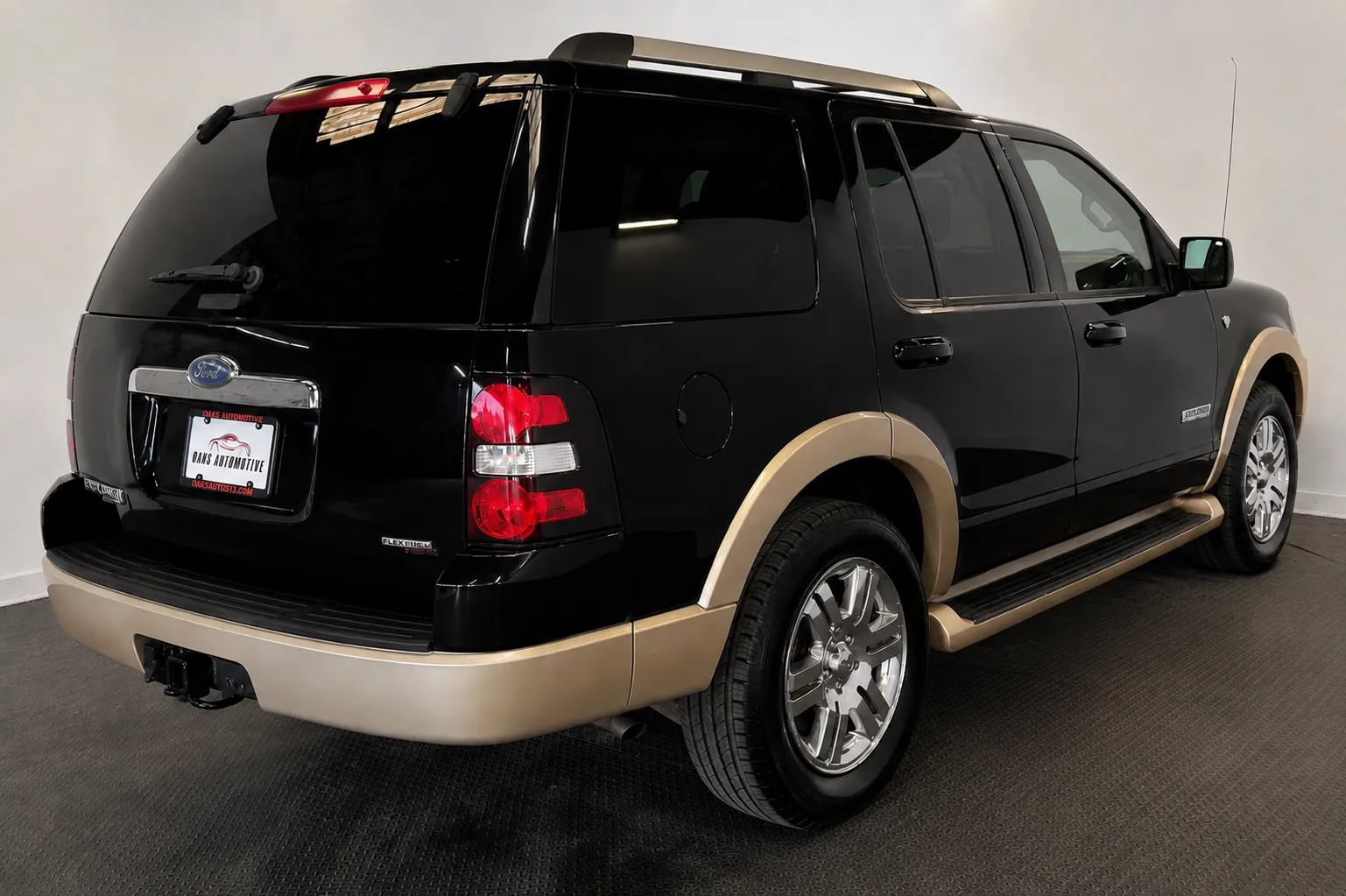 Used 2007 Ford Explorer Eddie Bauer AWD/4WD image 7