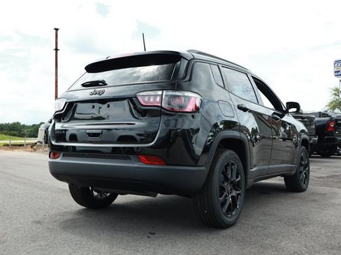 New 2026 Jeep Compass Latitude AWD/4WD image 6