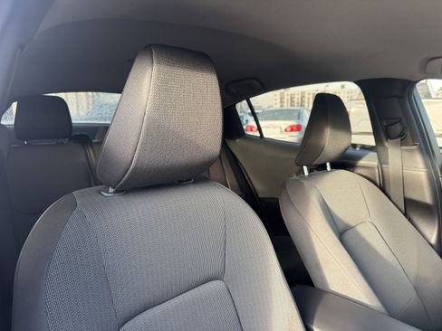 Used 2023 Toyota Prius LE image 20